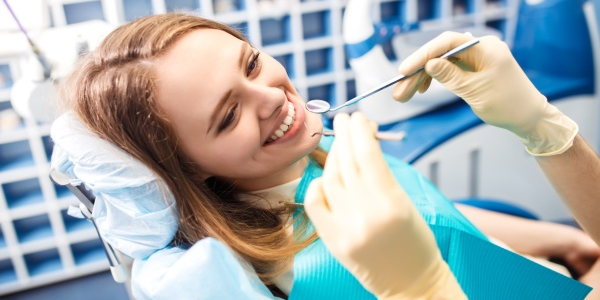 Most common dental treatment procedures in India